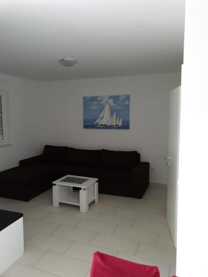 Apartmani Matko นิน ภายนอก รูปภาพ