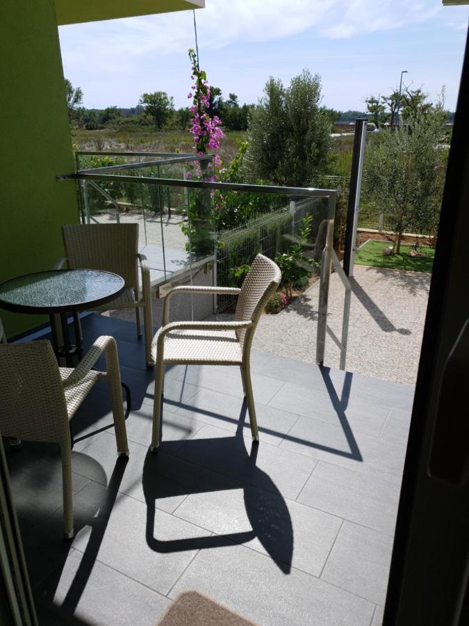 Apartmani Matko นิน ภายนอก รูปภาพ